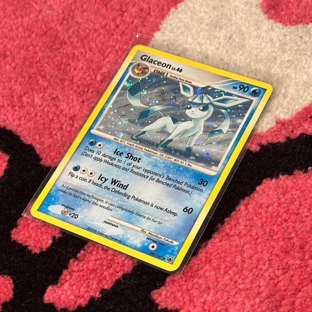 Glaceon 20 – Pokémon TCG Majestic Dawn – Light Played